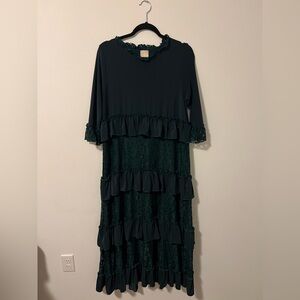 Elegant Green Lace Maxi Dress